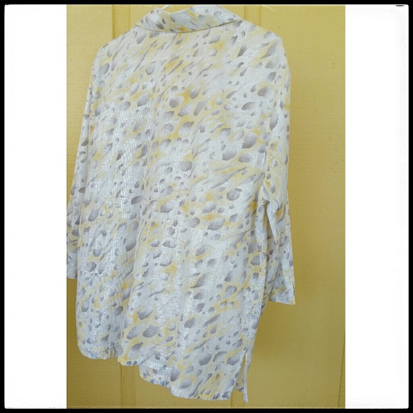 Shimmery Alfred Dunner Woman's Top - Picture 3 of 4